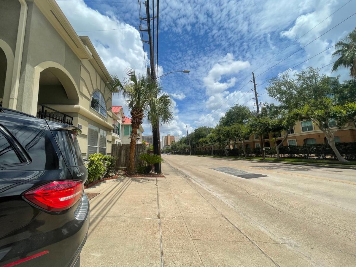 Wanderlust Villa Near Galleria Mall Houston Extérieur photo