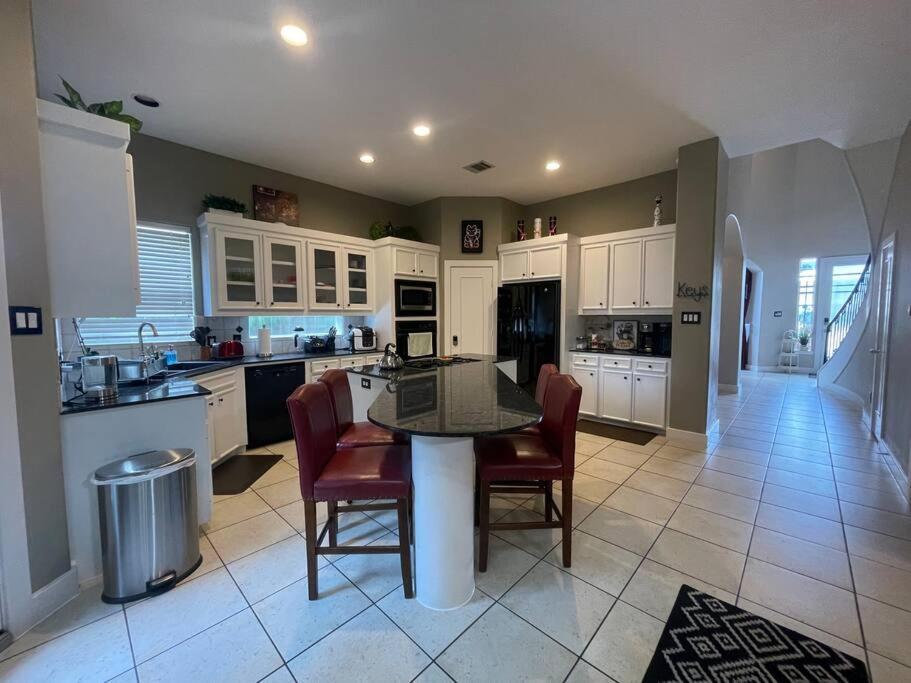 Wanderlust Villa Near Galleria Mall Houston Extérieur photo