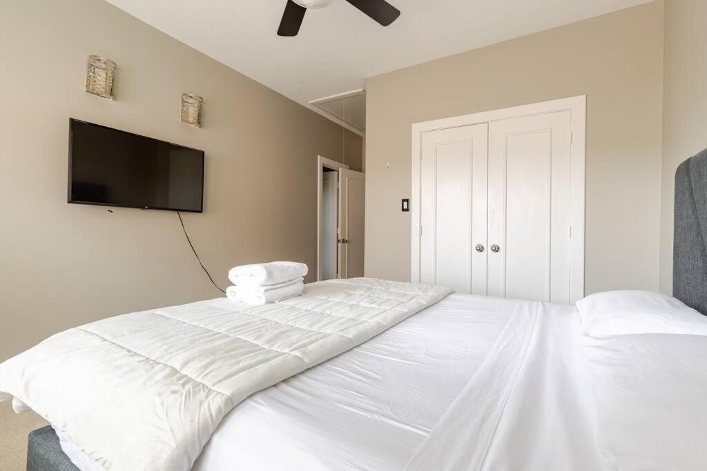 Wanderlust Villa Near Galleria Mall Houston Extérieur photo
