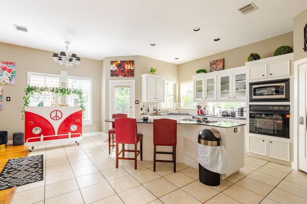 Wanderlust Villa Near Galleria Mall Houston Extérieur photo