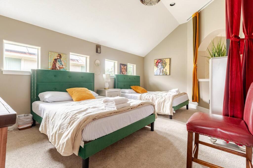 Wanderlust Villa Near Galleria Mall Houston Extérieur photo